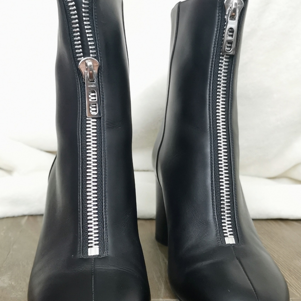 Hermes Black Leather New York 70 Zipper Ankle